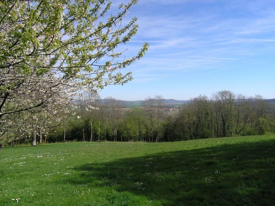 Les Jardins Des 3 Provinces- Gite Montcharvot Zewnętrze zdjęcie