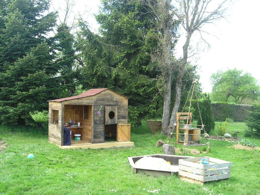 Les Jardins Des 3 Provinces- Gite Montcharvot Zewnętrze zdjęcie