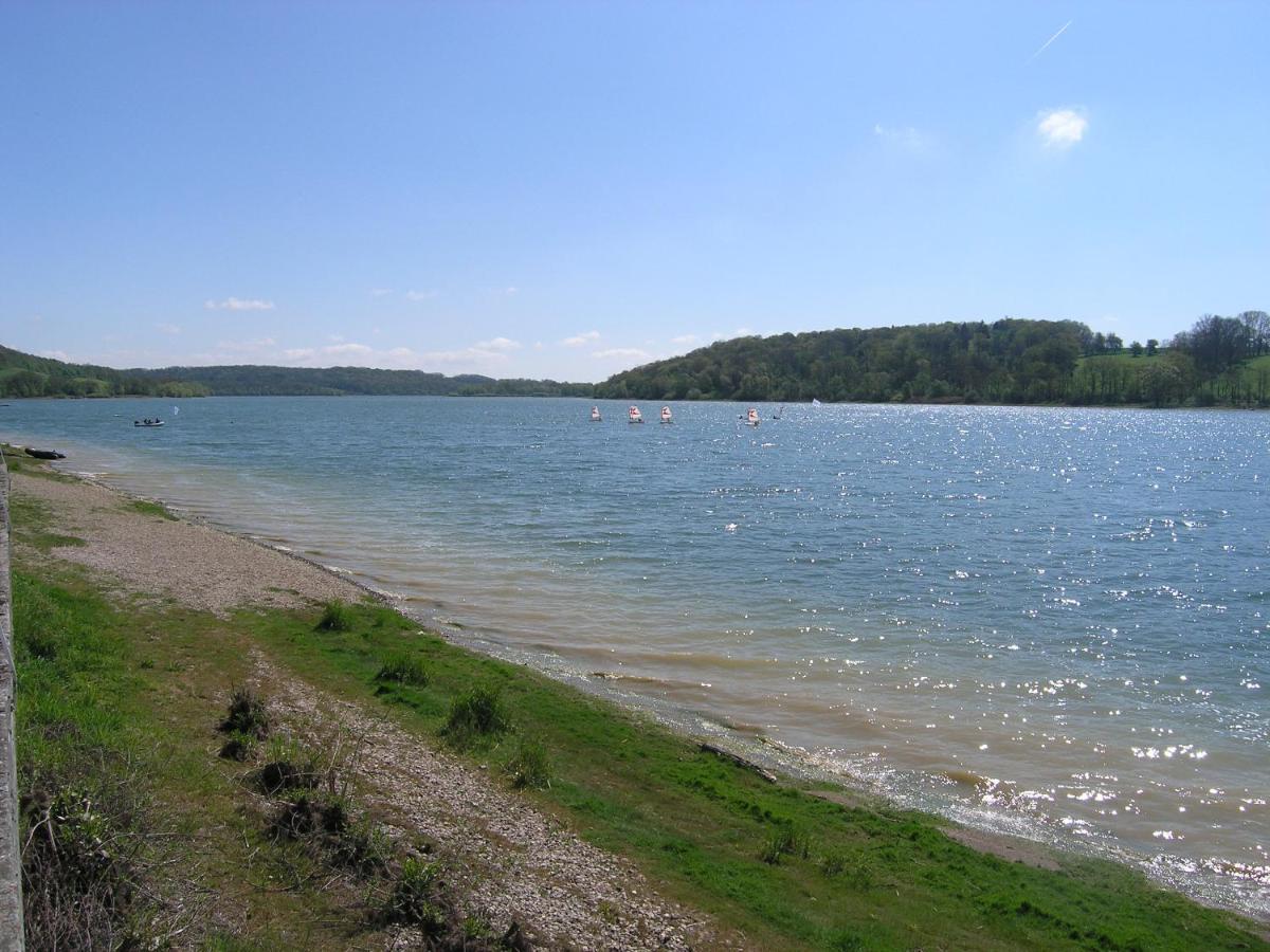 Les Jardins Des 3 Provinces- Gite Montcharvot Zewnętrze zdjęcie